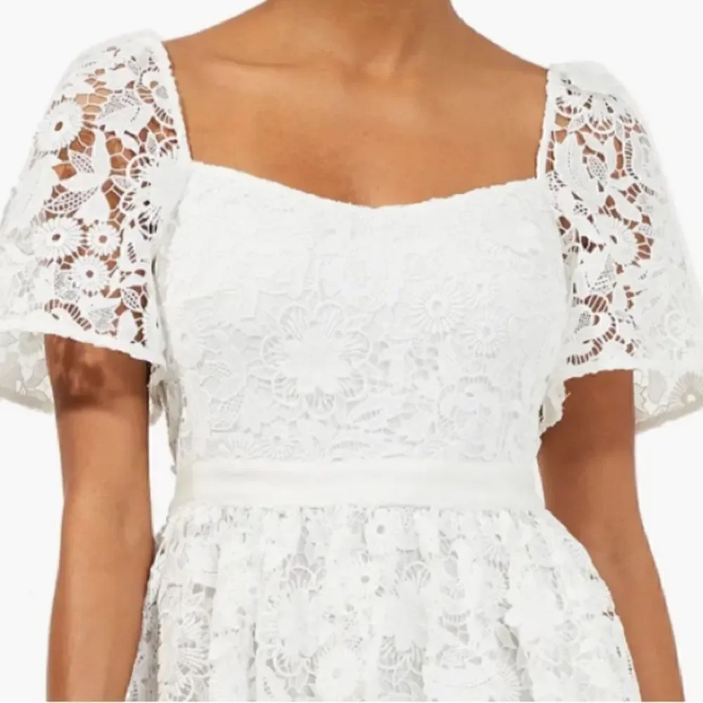 NWT French Connection Celilla Cabello Floral Lace Dress Size 8